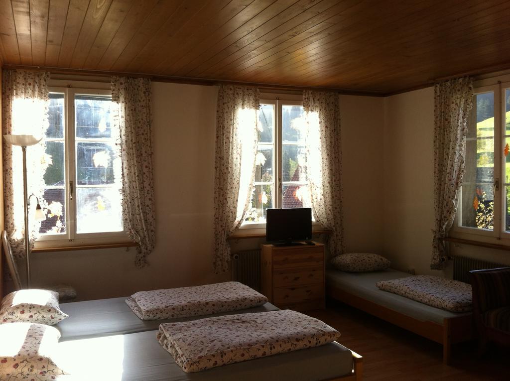 Gasthof Am Bach Bed and Breakfast Boltigen Kamer foto